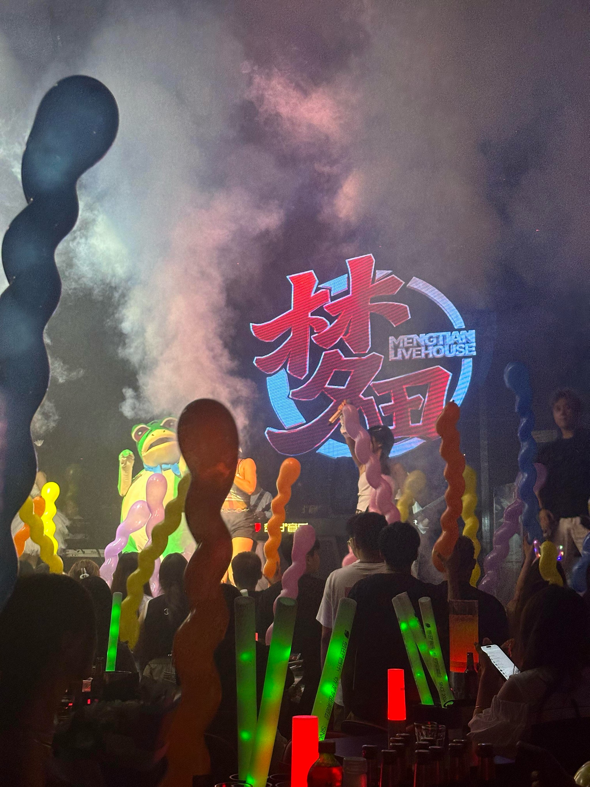 咸阳商务ktv首选专业商务ktv体验-旬邑县小时场ktv预定